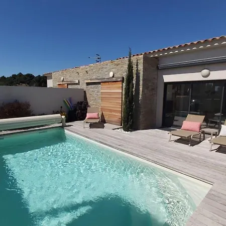 Villa A Cala Rossa Lecci