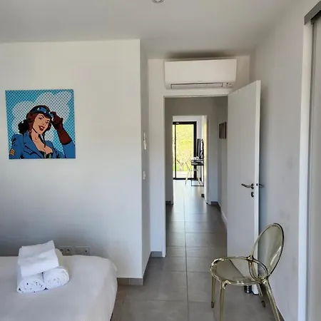 A Cala Rossa * Lecci