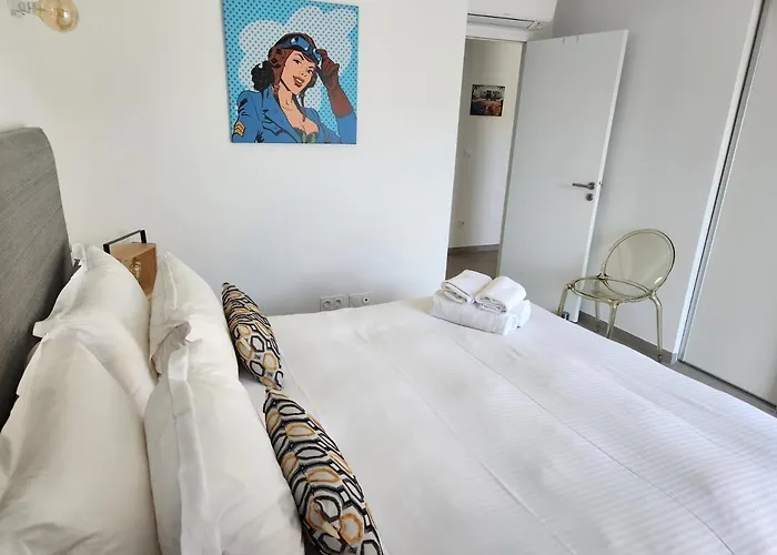 Villa à Cala Rossa Lecci