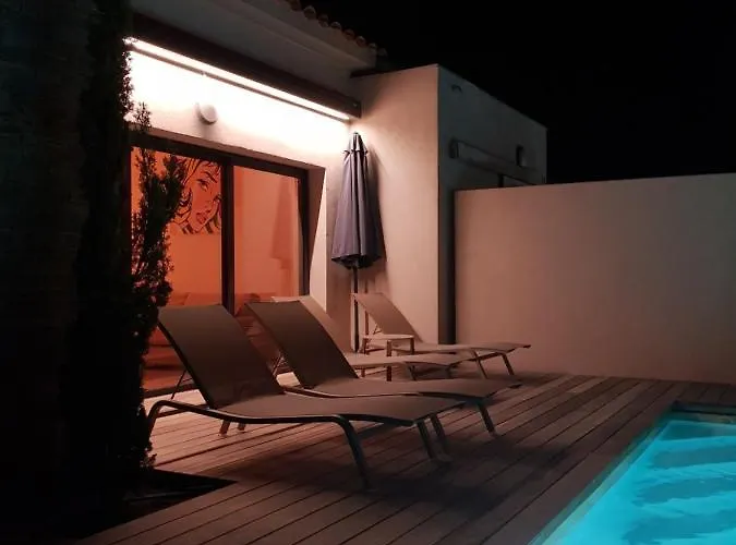 A Cala Rossa * לצ'י