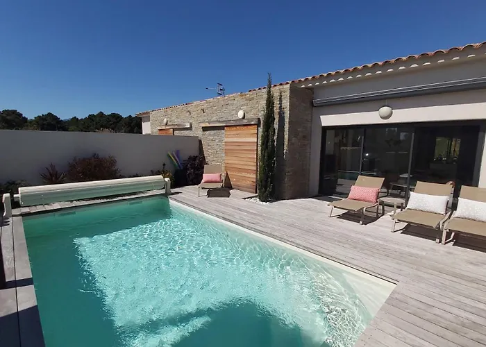 וילה A Cala Rossa לצ'י